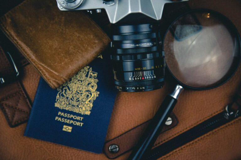 Travel Smart: How a Good Wallet Can Simplify Your Journey